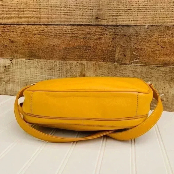 NWOT Barr + Barr New Yorker Crossbody - Picture 4 of 8